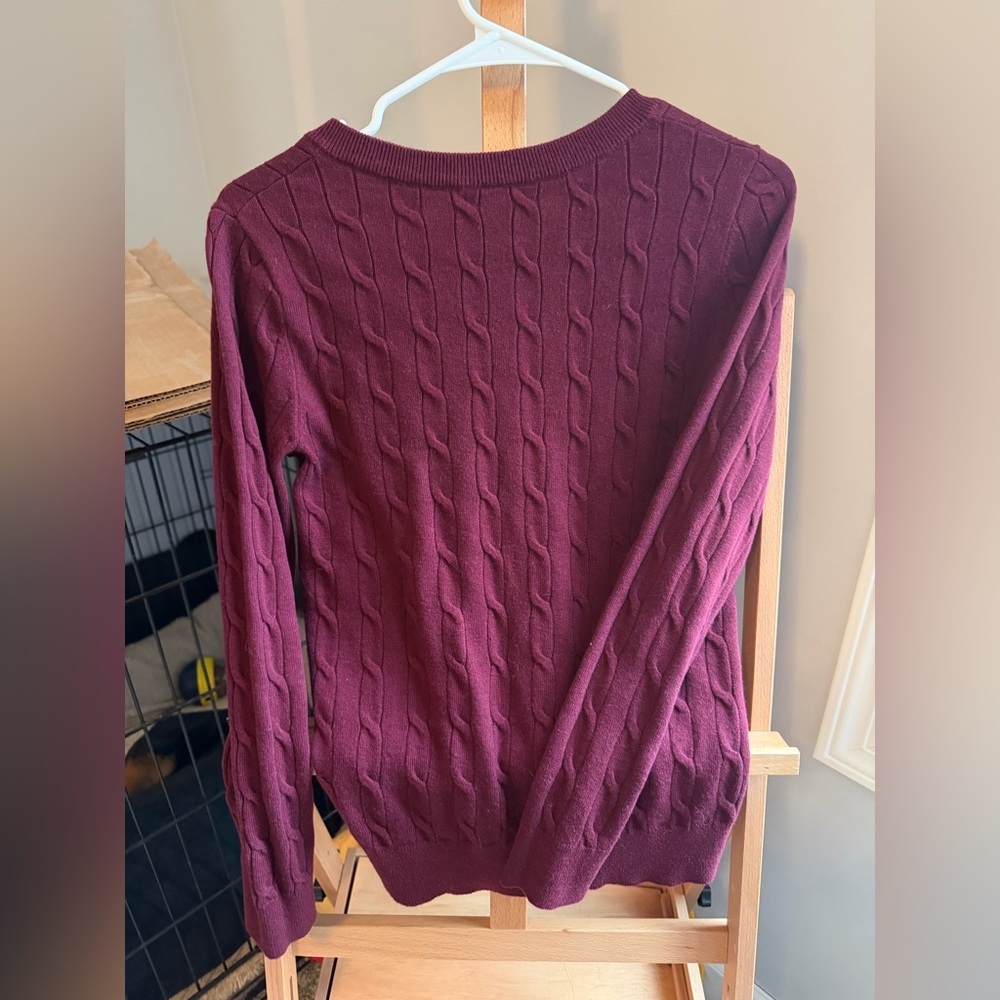 Amazon Women's V-Neck Cable Knit Sweater - Burgundy - Picture 4 of 5